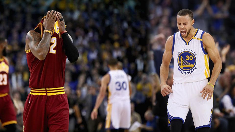 Ekspresi berbeda antara point guard Cleveland Cavaliers, Kyrie Irving dengan playmaker Golden State Warriors, Stephen Curry. - INDOSPORT